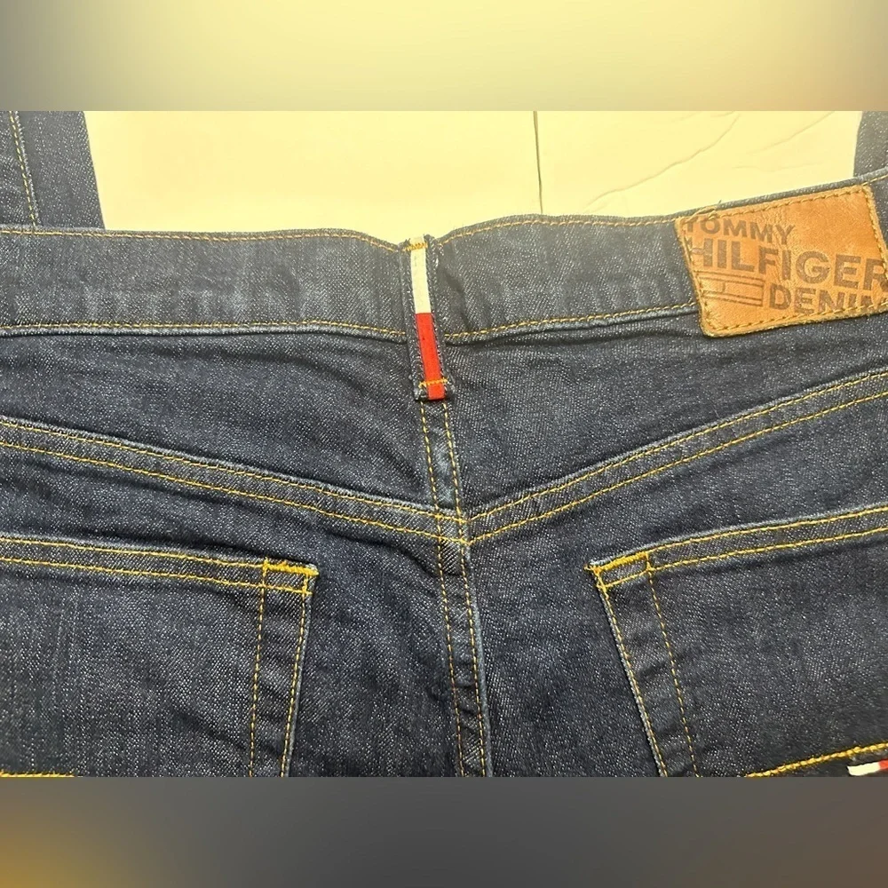 Tommy Hilfiger Demin Athletic Tapered Mens Jeans Size 34